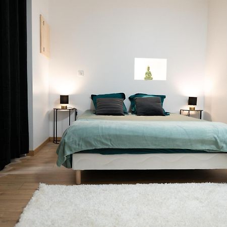 Chez Rose - Plein Centre Historique Apartment Лангр Екстериор снимка